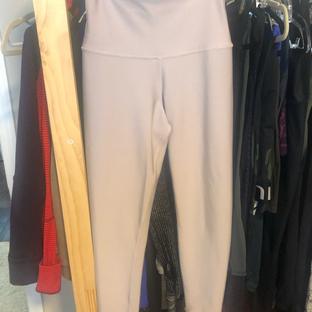 Alo yoga air lift Capri